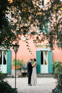 Italian wedding bride and groom at villa