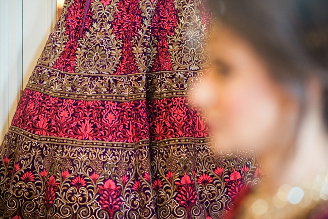 traditional hindu wedding dress
