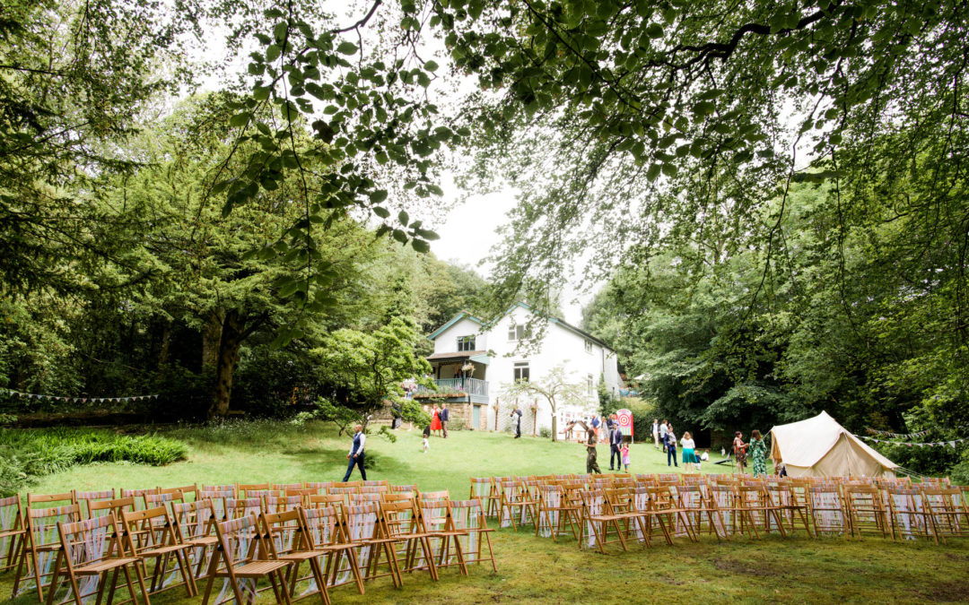 A forest wedding in Lancashire – Sarah and Andy at Spring Cottage
