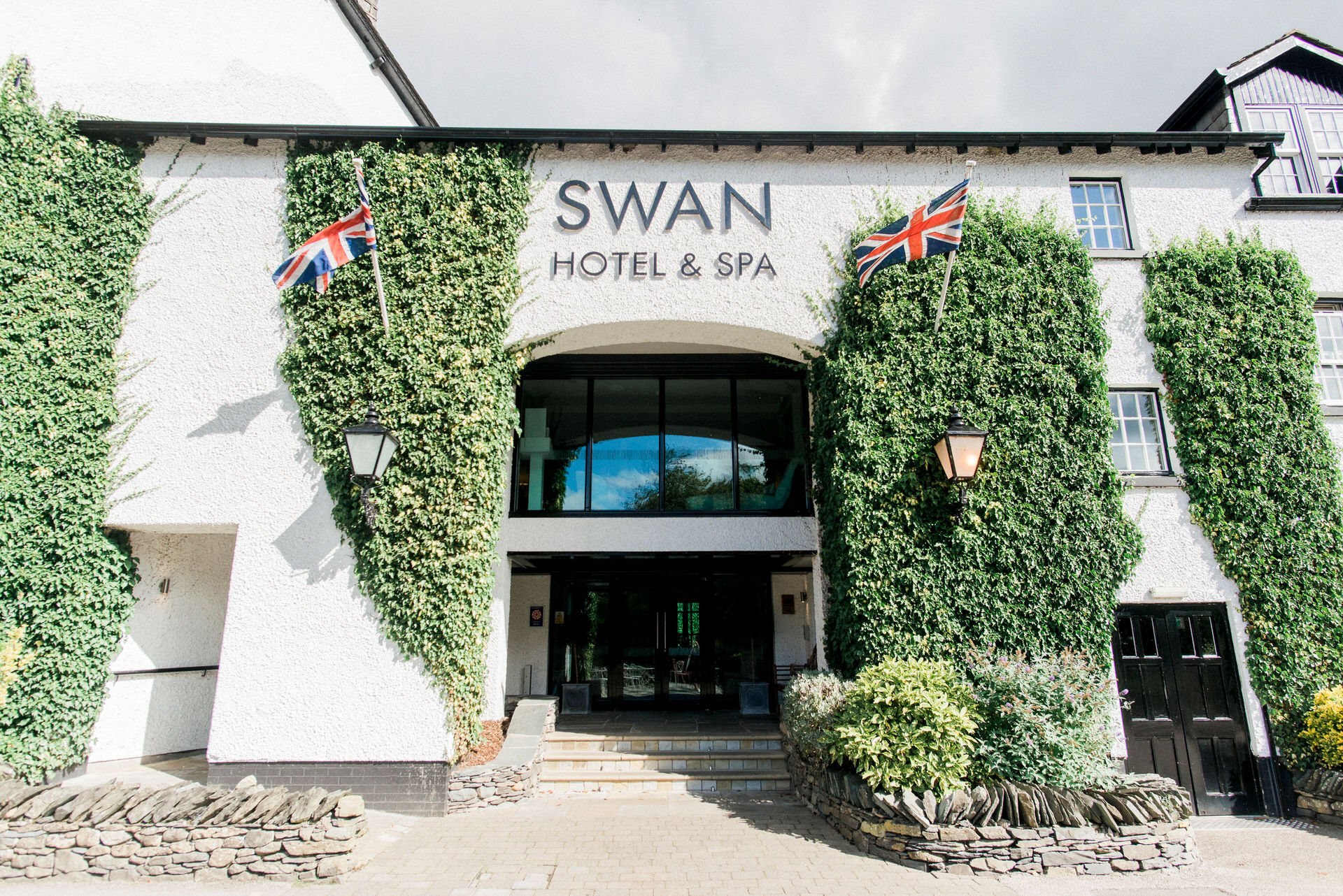 swan hotel and spa