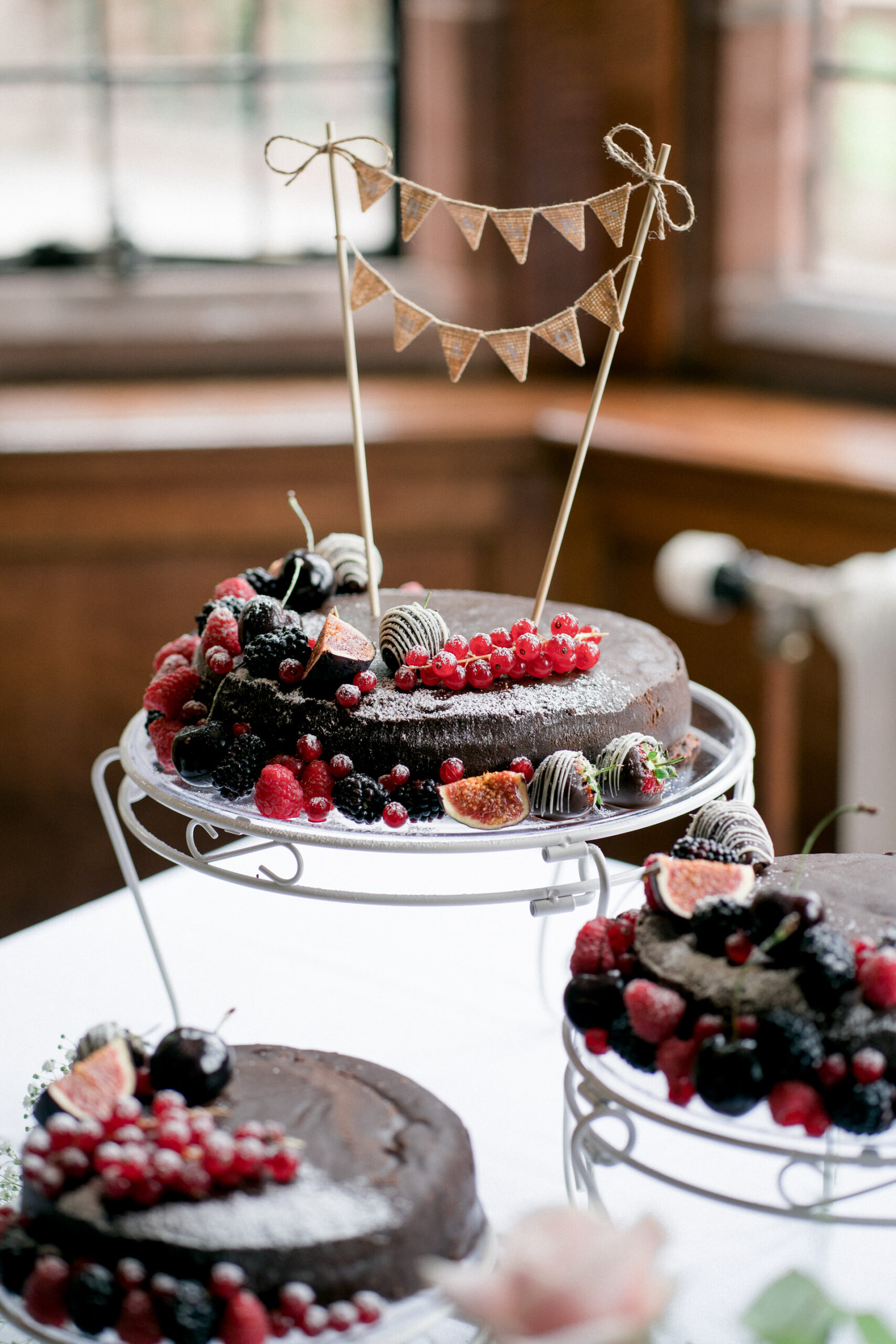 chocolate wedding cakes