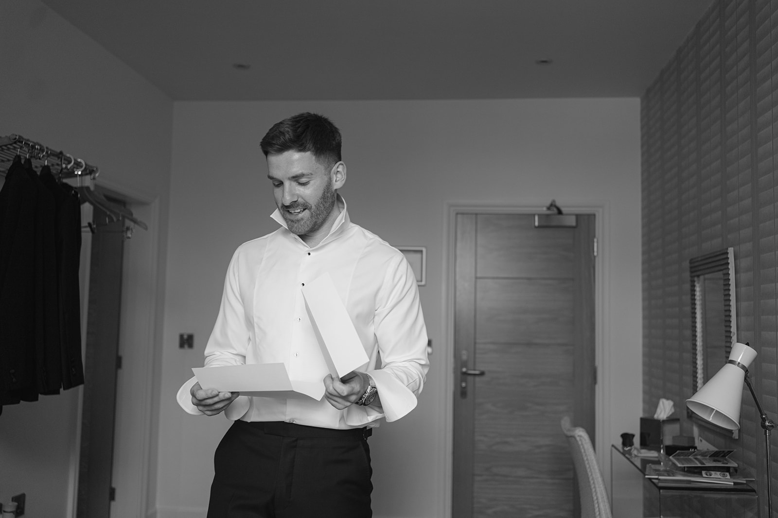groom opens gifts