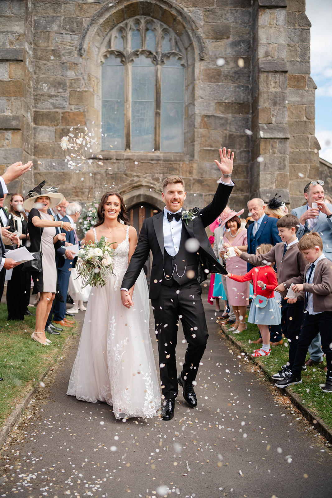 clitheroe wedding church confetti